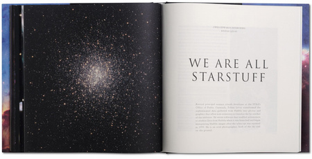 Expanding Universe. The Hubble Space Telescope wer. angielska