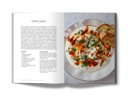 Smaki świata. 100 przepisów inspirowanych podróżami dookoła świata