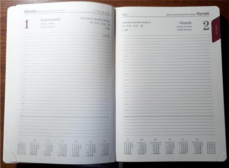 Kalendarz 2026 Genua premium A5 dzienny magnetyczny czarny KDP-25GNZ