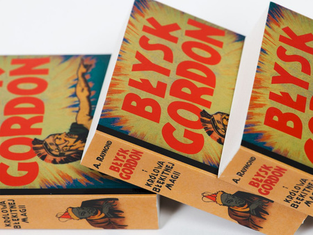 Błysk Gordon i królowa Błękitnej Magii