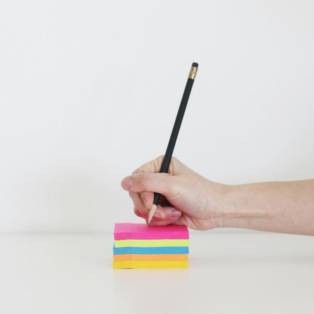 Paczka Karteczki samoprzylepne TARTAN 38x51mm mix kolorów 12 szt.