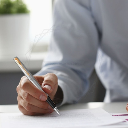 Pióro wieczne Parker Jotter Stainless Steel GT (M) niebieskie 2030948