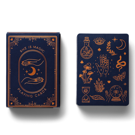 Karty do gry She Is Magic