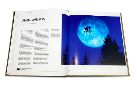 Steven Spielberg. The Iconic Filmmaker and His Work wer. angielska