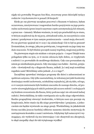 Startujemy z rozwojem mowy w autyzmie! Przewodnik dla rodziców którzy chcą pomóc dziecku zamienić dźwięki i słowa w proste rozmowy