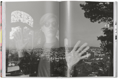 Andy Warhol and Friends wer. angielska