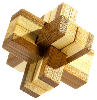 Łamigłówka 3D Bamboo Knotty poziom 3/4