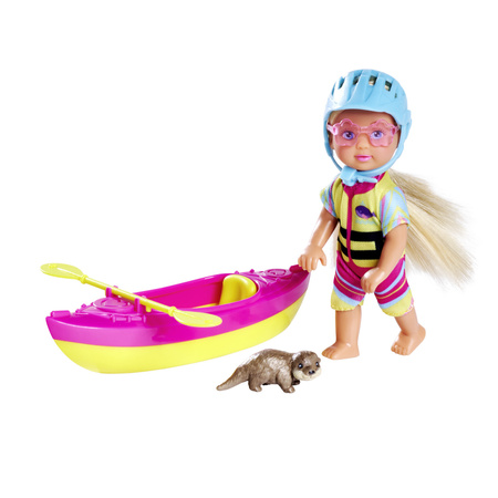 Lalka Evi w Kajaku