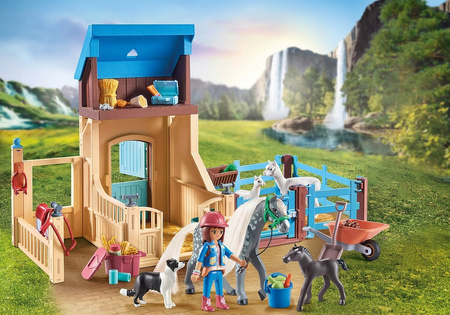 Playmobil Amelia i Whisper z boksem stajennym 71353