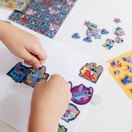 Zestaw Naklejek ze Stitchem i przyjaciółmi