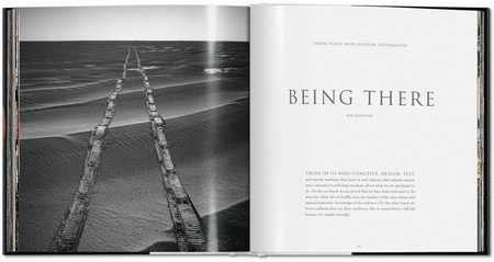 Mars. Photographs from the NASA Archives wer. angielsk-francusko-niemiecka