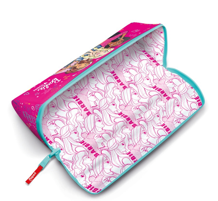 Piórnik  Barbie do pokolorowania