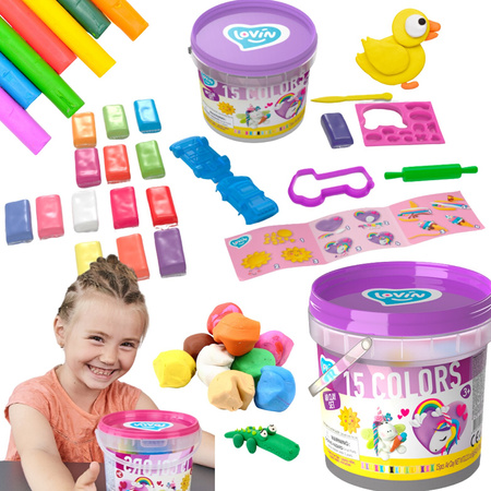 Masa plastyczna lekka TM Lovin magiczne stworzenia 15 kolorów +akcesoria