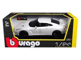 BBURAGO MODEL NISSAN GT-R 2017 WHITE 1:24