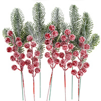 Szronione gałązki dekoracyjne sosna i czerwone owoce 26cm 10szt.