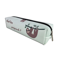 Piórnik szkolny młodzieżowy prostokąt kostka Leniwiec Chwilunia